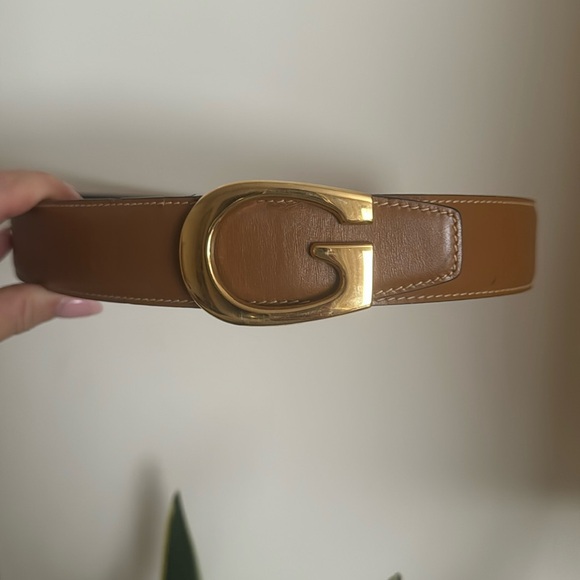 Gucci Vintage leather reversible belt. Some runs on the black side of it. XS/S - Picture 1 of 3